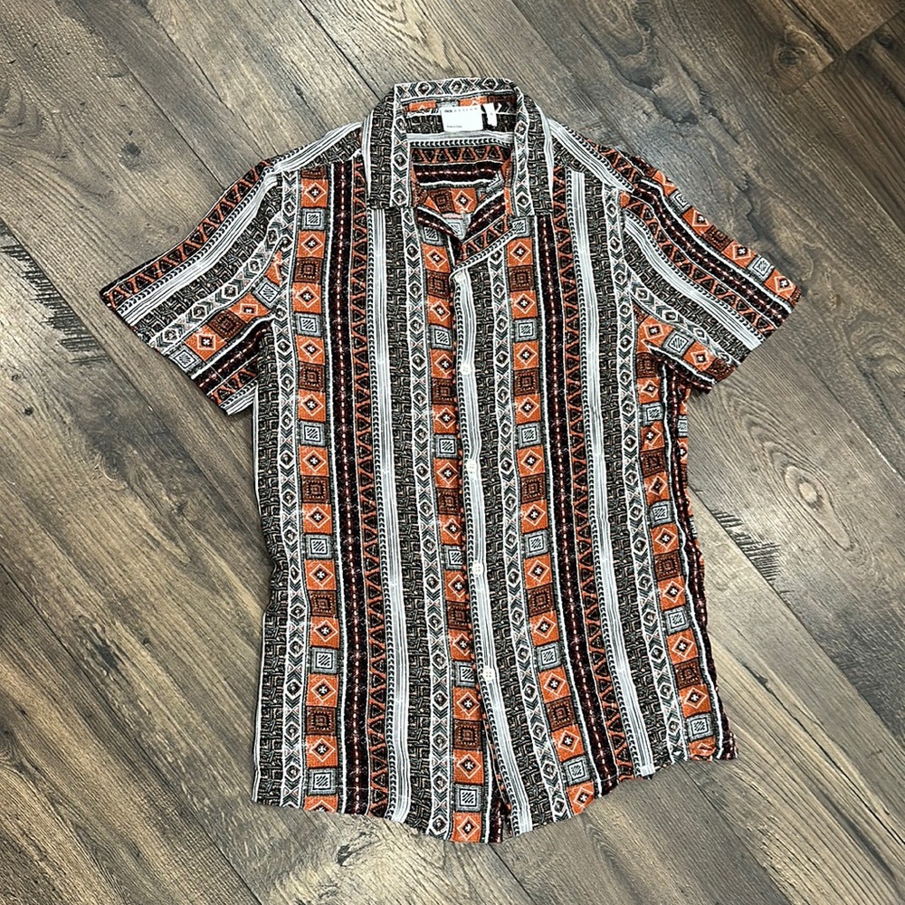 ASOS regular fit viscose shirt Size medium with brown, white & black